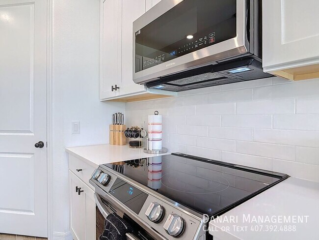 Building Photo - 1348 Sterling Pointe Dr