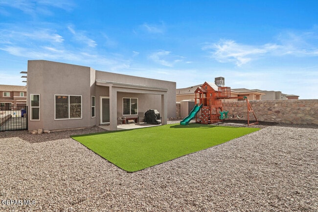 Building Photo - 14553 Hunters Grove Ave