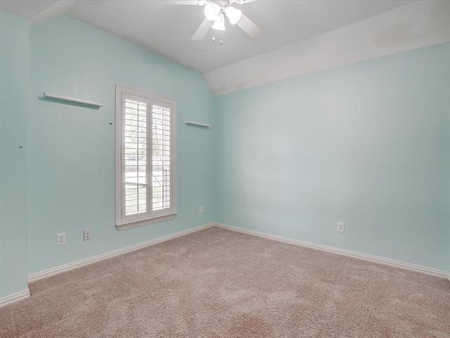 Building Photo - 1052 Village Pkwy