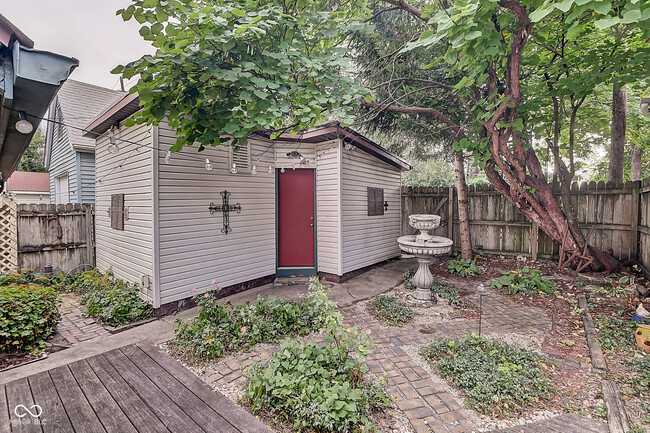 Building Photo - 1749 S Delaware St