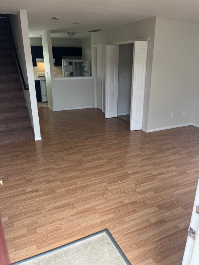 Building Photo - 626 Palisades Dr