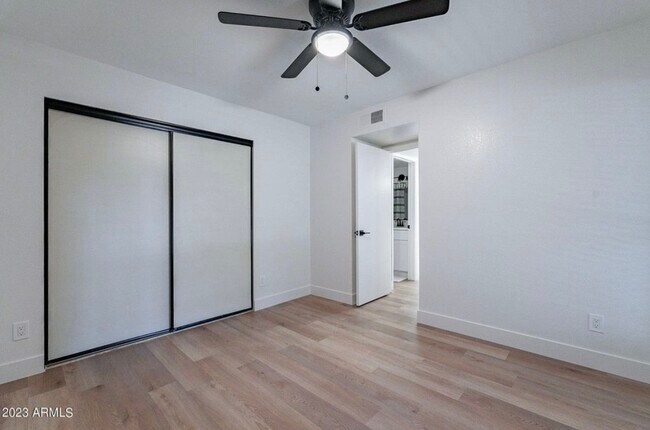 Building Photo - 4608 W Maryland Ave