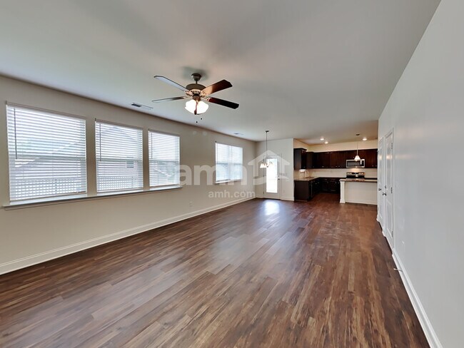 Building Photo - 113 Rivulet Dr