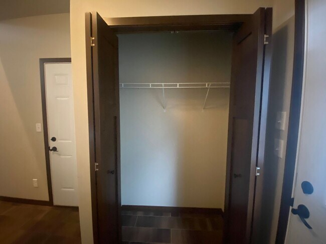 Building Photo - 3-Bed, 3-Bath Single Family Home in Moorhead!
