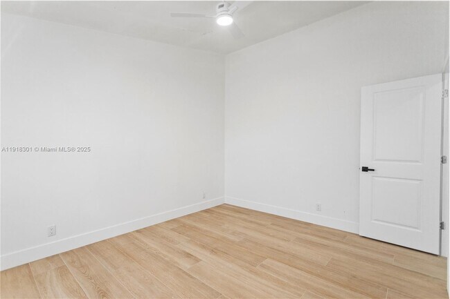 Building Photo - 6225 NW 171st St