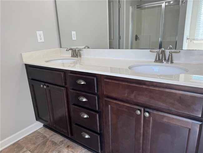 Building Photo - 3522 Village Enclave Ln