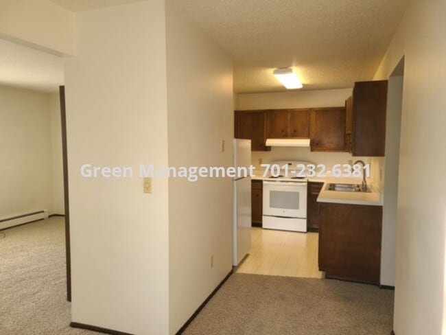 Building Photo - Heat Paid 2 Bedroom with Garage