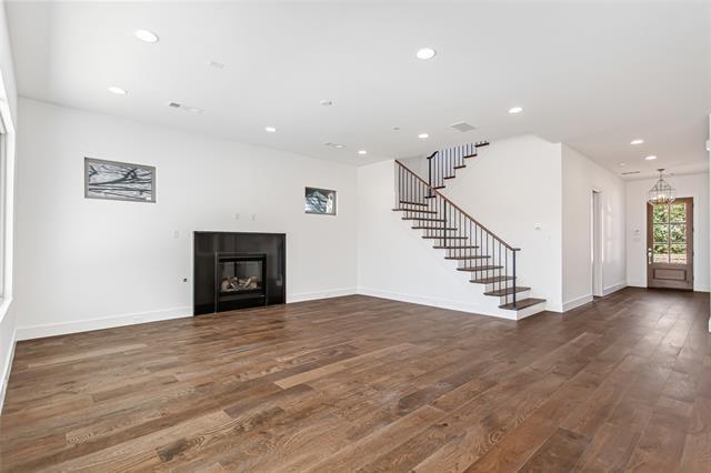 Building Photo - 1107 Mt Auburn Ave