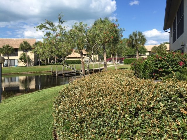 Building Photo - Venice, FL Mission Lakes 2BR/2BA Condo Loc...