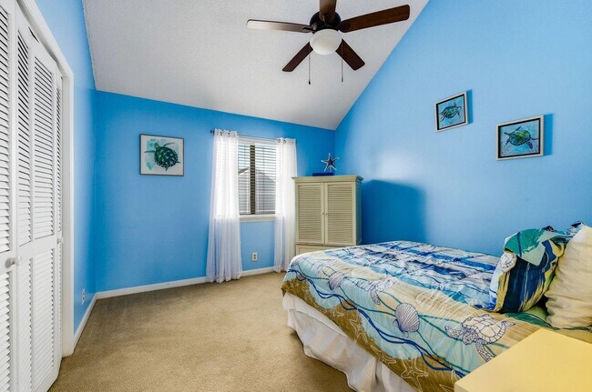 Building Photo - 3700 Golf Colony Ln