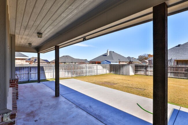 Building Photo - Wylie West! 4 bed, 2 bath, 2 car garage