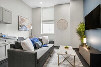 Building Photo - 800 Penn Ave