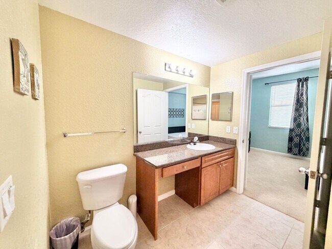Building Photo - 12960 Positano Cir
