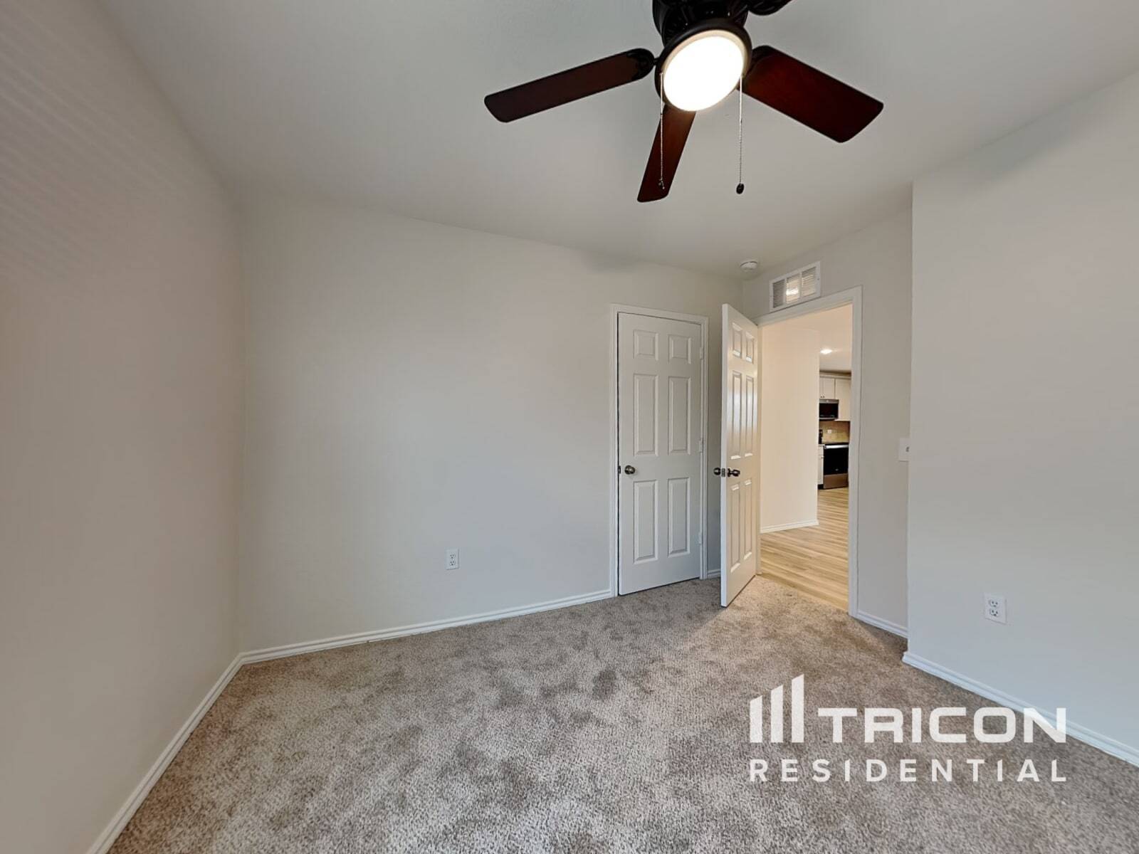 Building Photo - 1125 Waggoner Dr