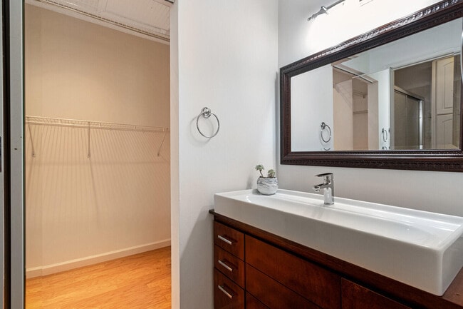 Building Photo - 3191 Leewood Terrace