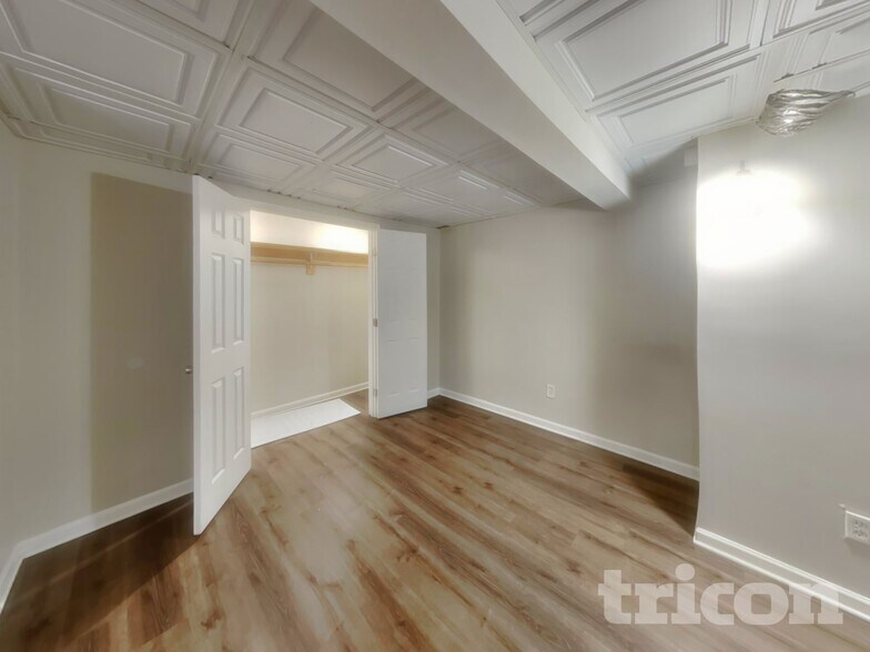 Building Photo - 325 Cypress Ln