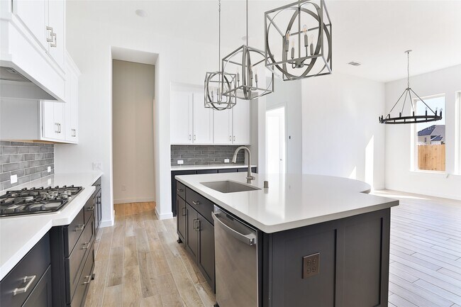 Building Photo - 4222 Ana Ridge Ln