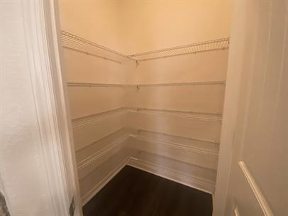 Building Photo - 9451 Komika Ln
