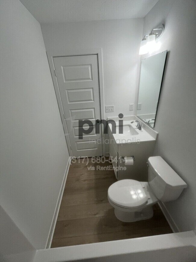 Building Photo - 4895 Gilet Dr