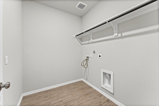 Building Photo - 10818 Catclaw Ct