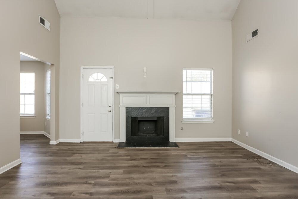 Building Photo - 6016 Birdseye Tr