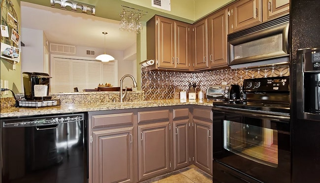 Building Photo - 4800 Northway Dr