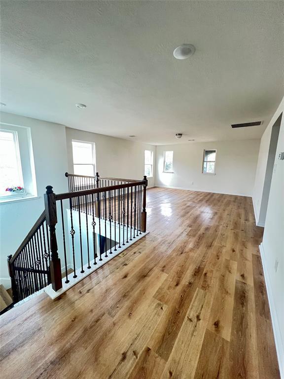 Building Photo - 4118 Lake Cypress Cir