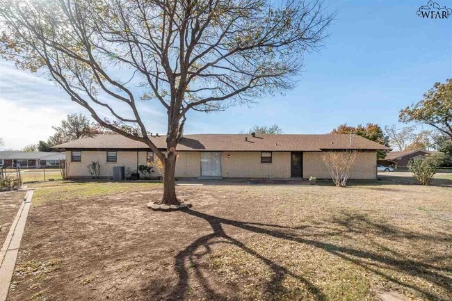 Building Photo - 4509 Kenwood St