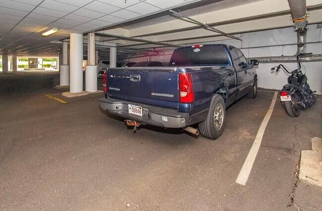 Building Photo - 90 Quincy Shore Dr