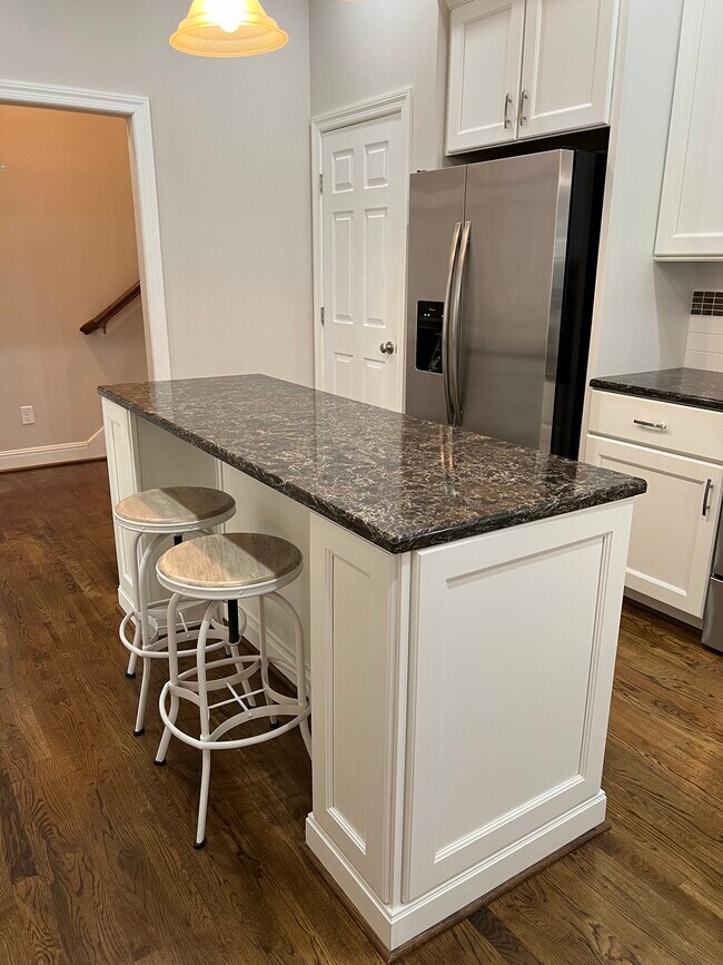 Building Photo - 510 Bowerwood Cir