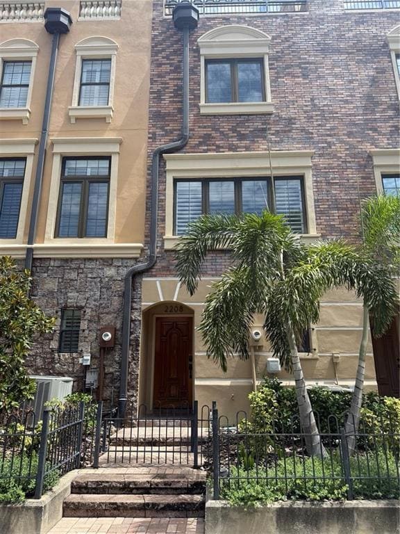 Building Photo - 2208 Soho Bay Ct