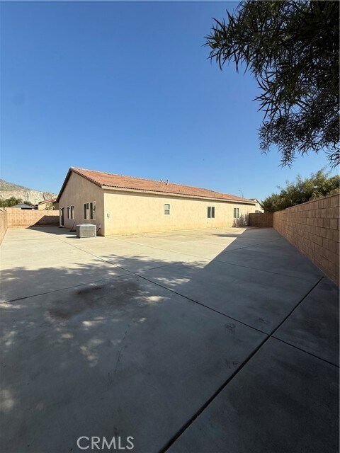 Building Photo - 6840 Sunsight Wy