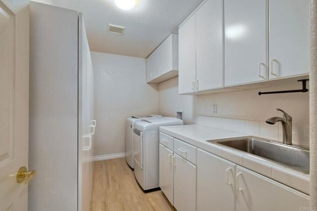 Building Photo - 3838 Sienna St