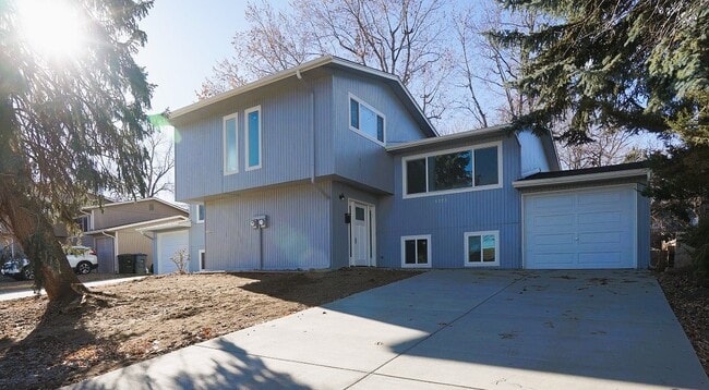 Building Photo - 1225 S Coffman St