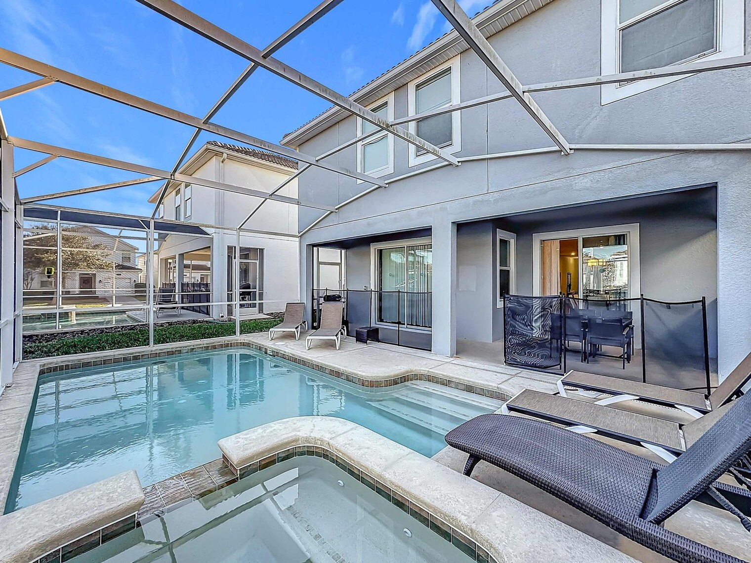 Building Photo - 1589 Flange Dr