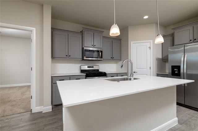 Building Photo - 2212 Gill Star Dr