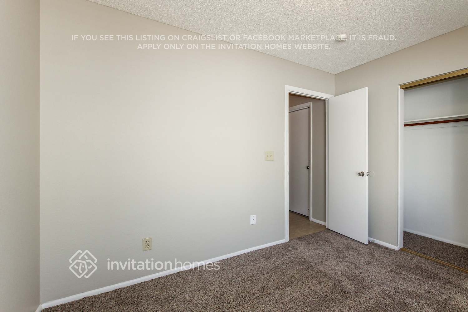 Building Photo - 10729 W Ruth Ave