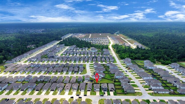 Building Photo - 2473 Carp Dr