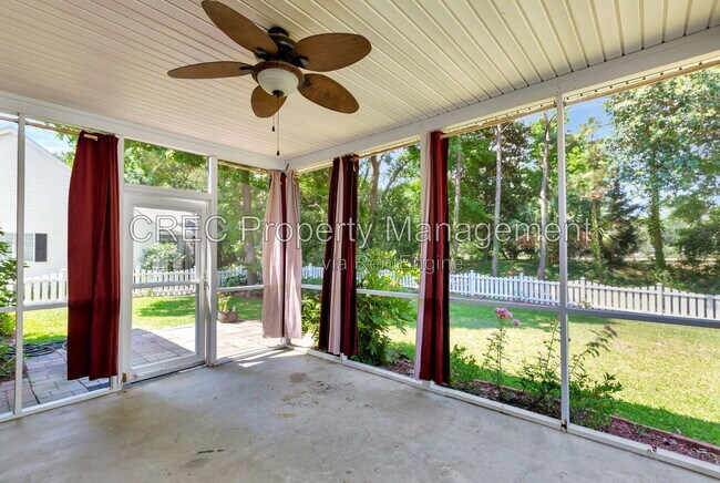 Building Photo - 1336 Wild Olive Dr