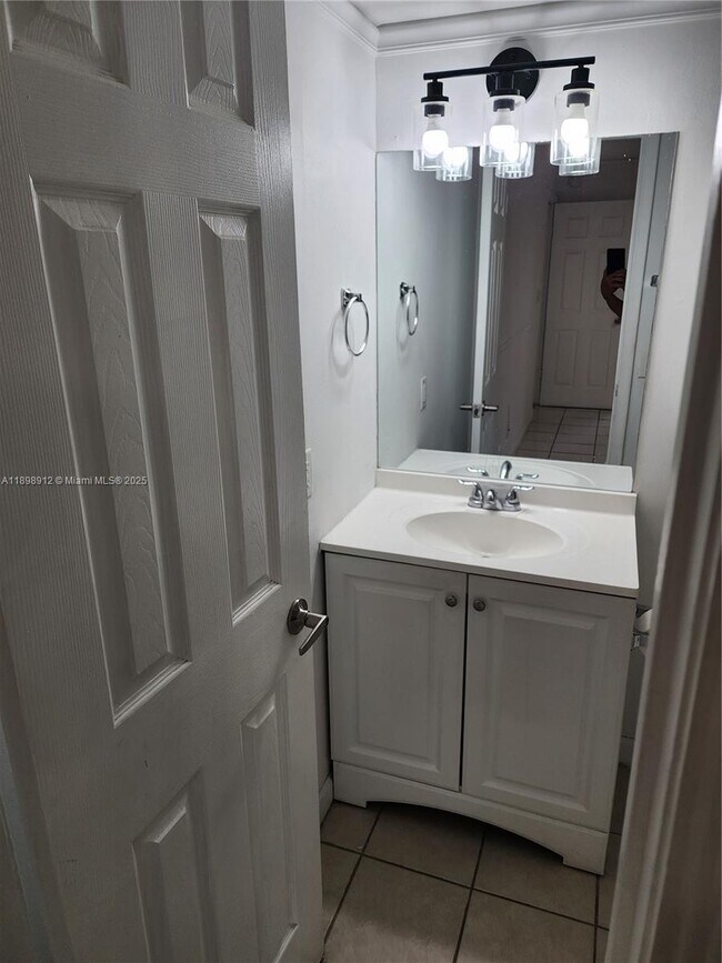 Building Photo - 10879 NW 7th St