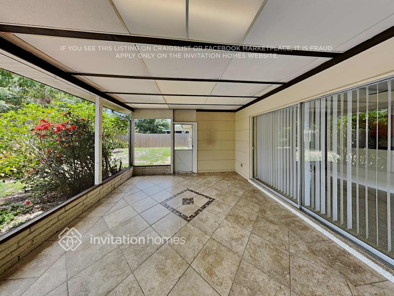 Building Photo - 3144 Bougainvillea St