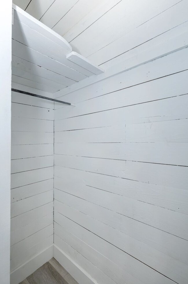 Building Photo - Fully remodeled home for rent!