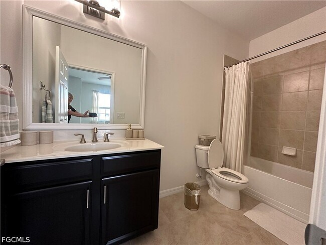 Building Photo - 4092 Wilmont Place