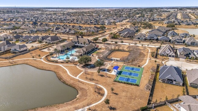 Building Photo - 20923 Carriage Harness Wy