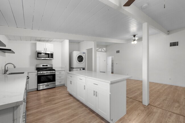 Building Photo - 4926 54th St