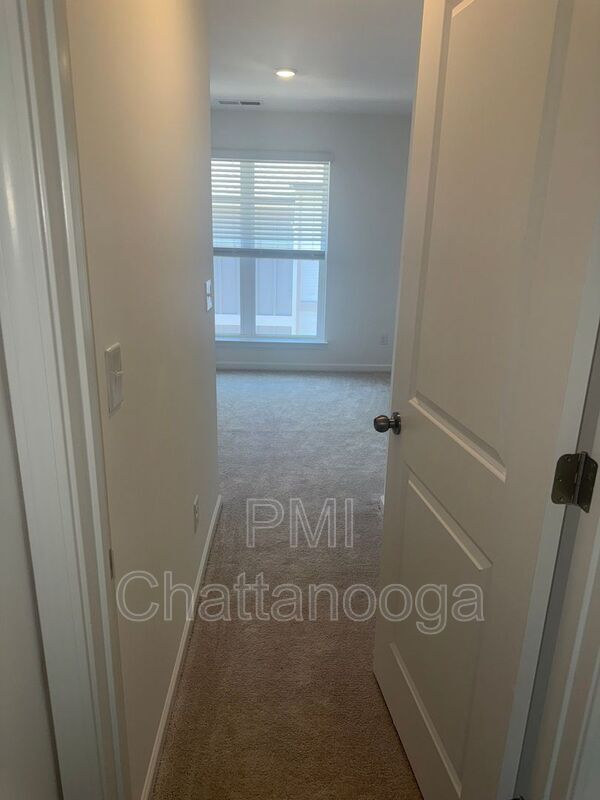 Building Photo - 4162 Tillie Cir