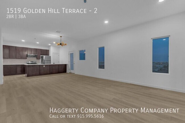 Building Photo - 1519 Golden Hill Terrace