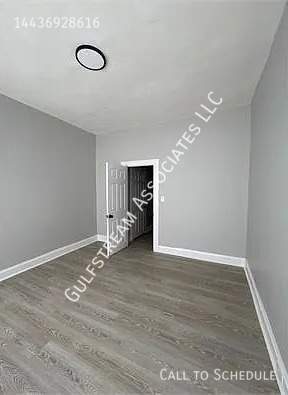 Building Photo - 533 N Streeper St
