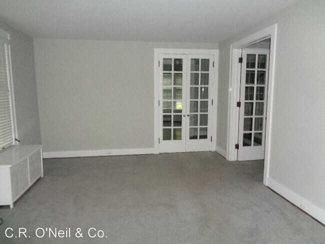 Building Photo - 4 br, 2.5 bath House - 2131 Iuka Avenue
