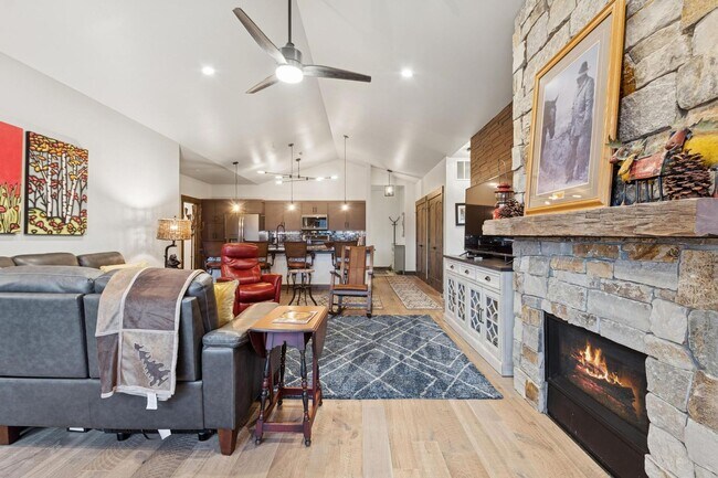 Building Photo - Delightful Monterra 2 Bed 2 Bath Condo with Views of Glacier Park